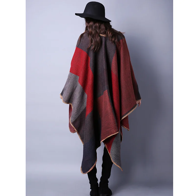 Poncho Cape Rouge Épais d’Hiver à Carreaux – Châle Doux en Polaire pour Femme, Coupe Ample et Ouverte – Image 3