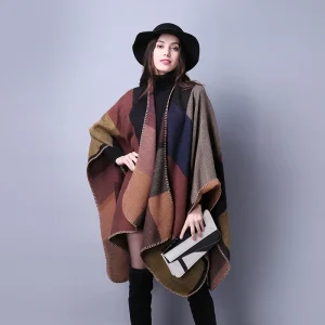 Poncho Cape Marron Épais d’Hiver à Carreaux – Châle Doux en Polaire pour Femme, Coupe Ample et Ouverte