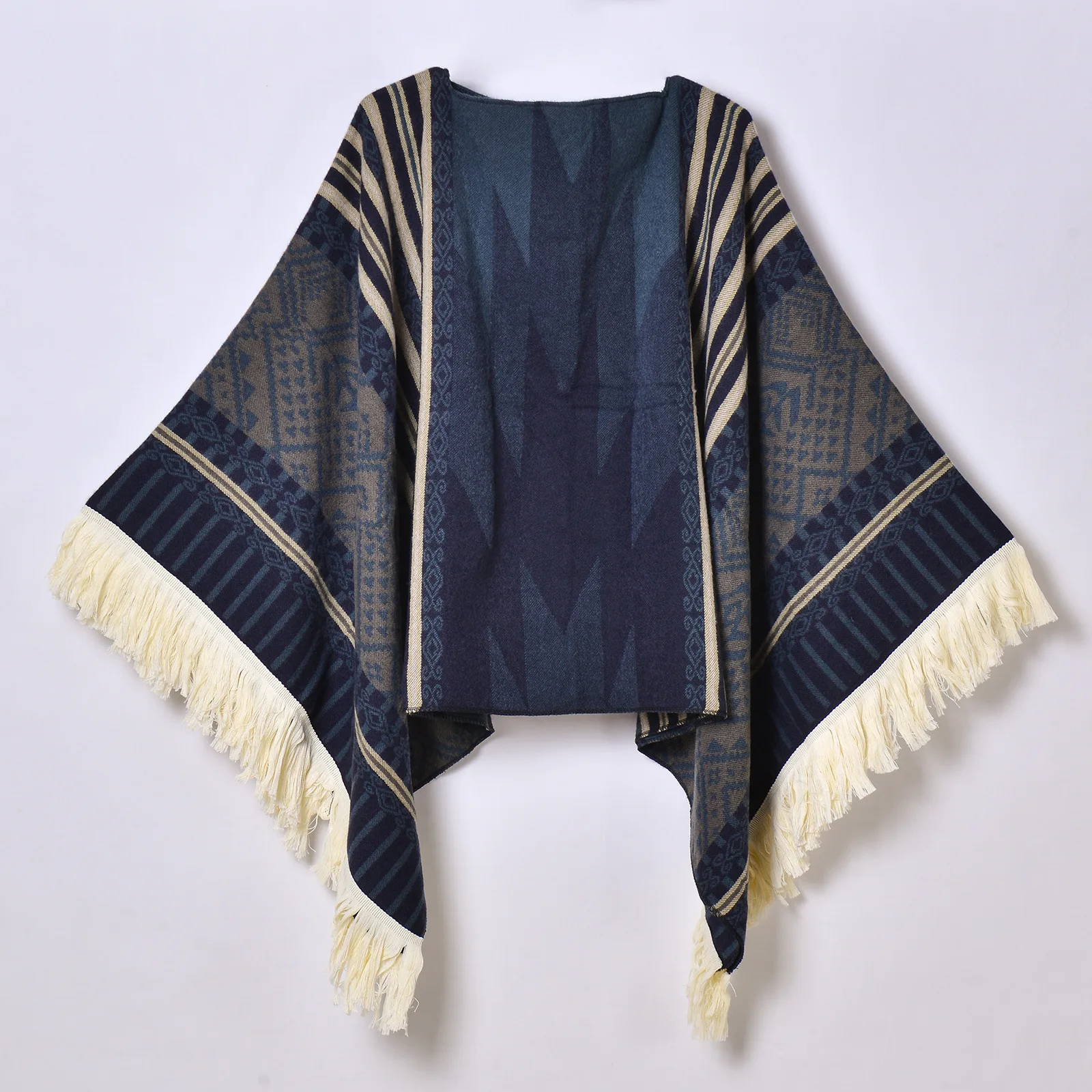 Poncho d’Hiver à Capuche Bleu foncé Style Ethnique – Cape Jacquard Chaude avec Franges pour Femme et Homme