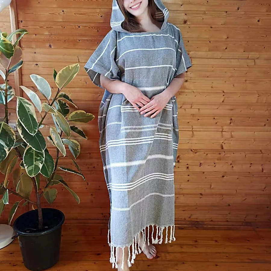 Poncho de Plage Turc en Coton Gris – Robe de Change de Surf, Anti-Sable et Séchage Rapide – Image 2