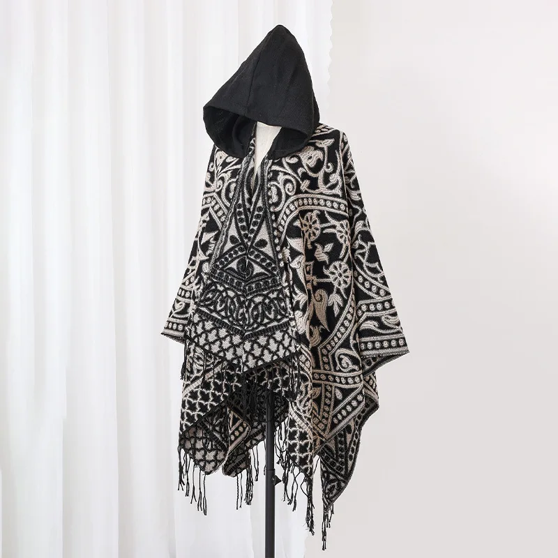 Poncho Homme Hiver Noir et Blanc – Cape à Capuche Imitation Laine, Tissé avec Fente Latérale, Style Moderne et Confortable