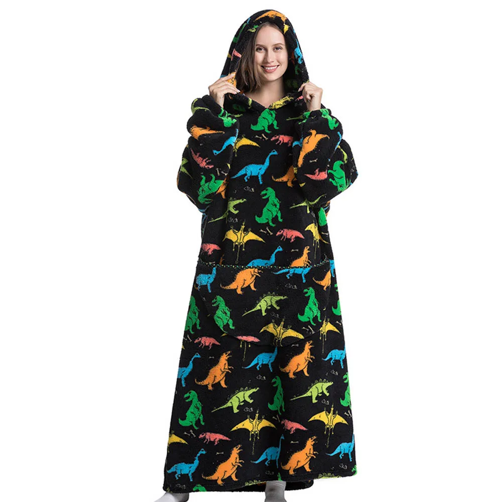 Poncho Couverture Oversize Noir et Dinausore multicolore en Polaire Sherpa – Sweat à Capuche Ultra Chaud pour Adulte