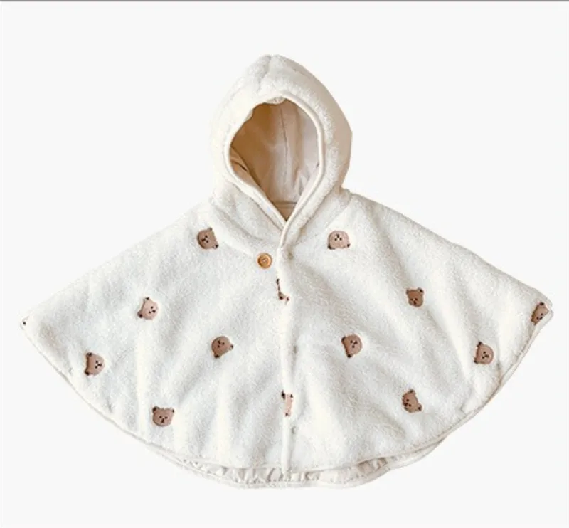 Cape d’hiver bébé Blanche Ourson avec capuche en velours corail à motif – manteau chaud unisexe 1 à 3 ans