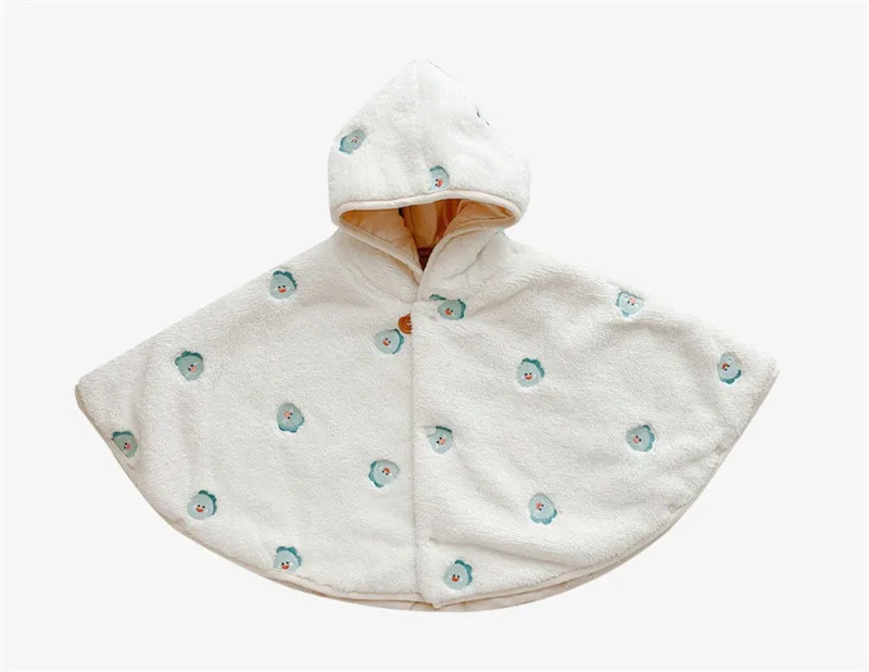 Cape d’hiver bébé Blanche Dinausore avec capuche en velours corail à motif – manteau chaud unisexe 1 à 3 ans – Image 2
