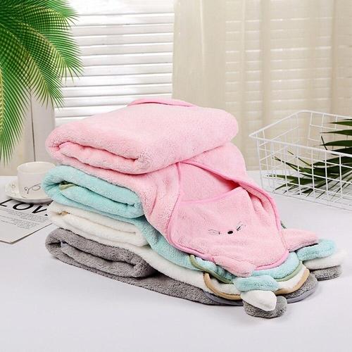 poncho bébé confortable