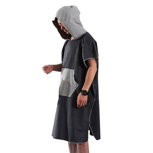 élégant poncho peignoir