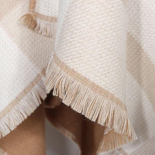 Style bohème avec poncho col-V
