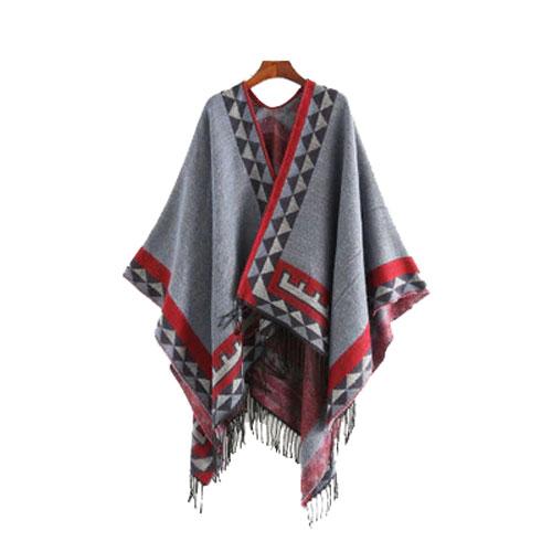 Vêtement ethnique à franges